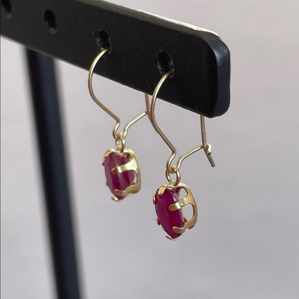 Vintage Ruby Drop Earrings - Picture 3 of 5